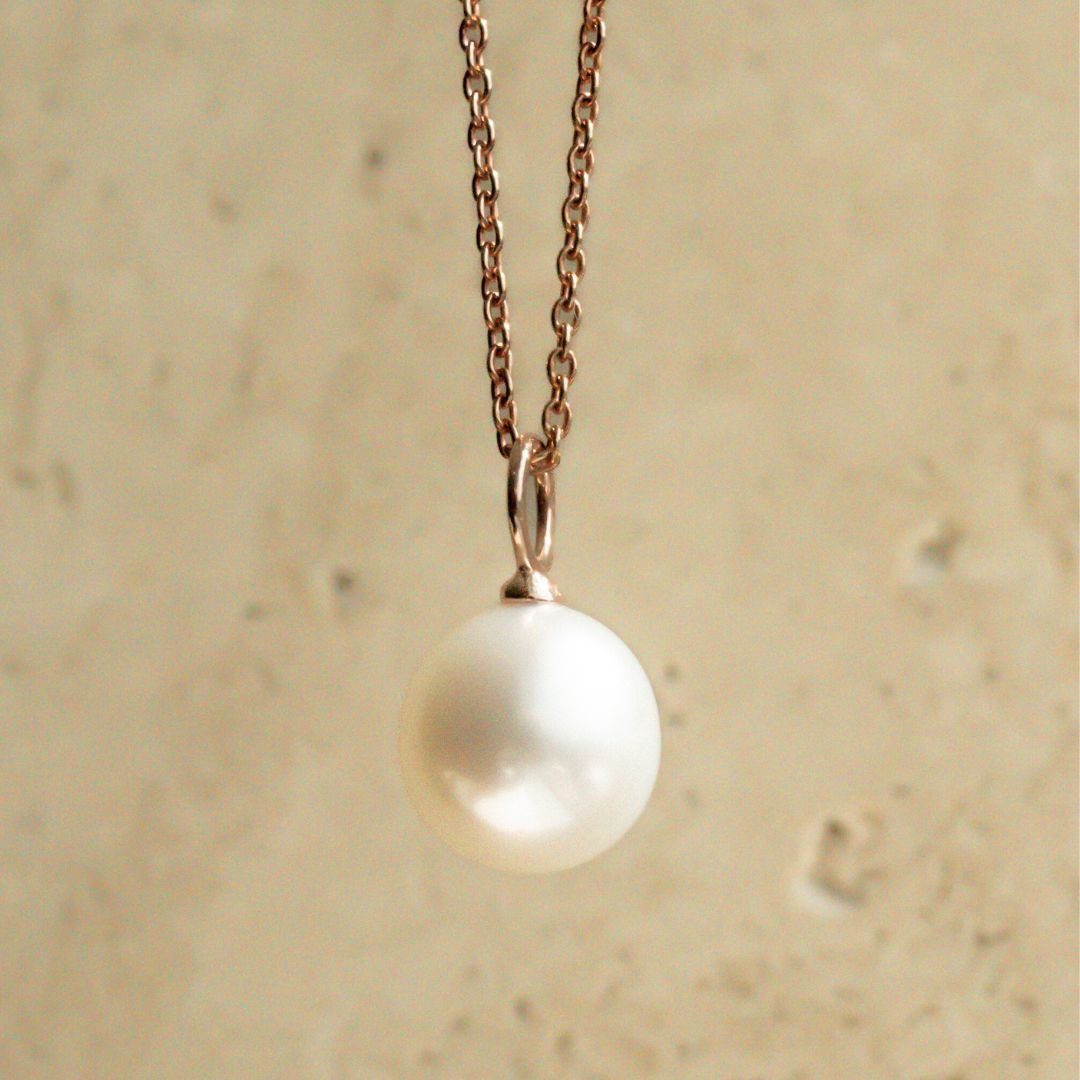 A stunning Cygnet Bay grown Australian South Sea pendant set in sterling silver or gold.