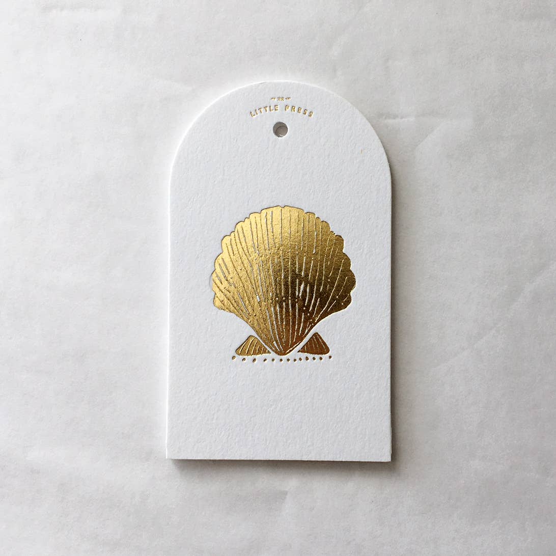 Luxury tags for gifting and decorating, in a die-cut arch shape with hole punch.