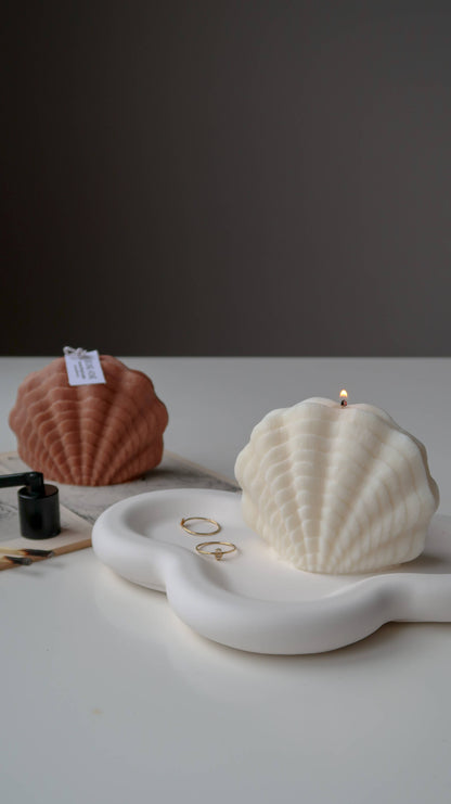 Clam Shell Candle | Coastal Decor