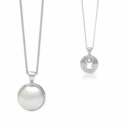 This gorgeous Save the Children Pearl Pendant features a Cygnet Bay (WA) grown Australian South Sea Mabe pearl set in sterling silver.