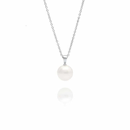 An Australian South Sea pearl set in white gold, hung on a chain.