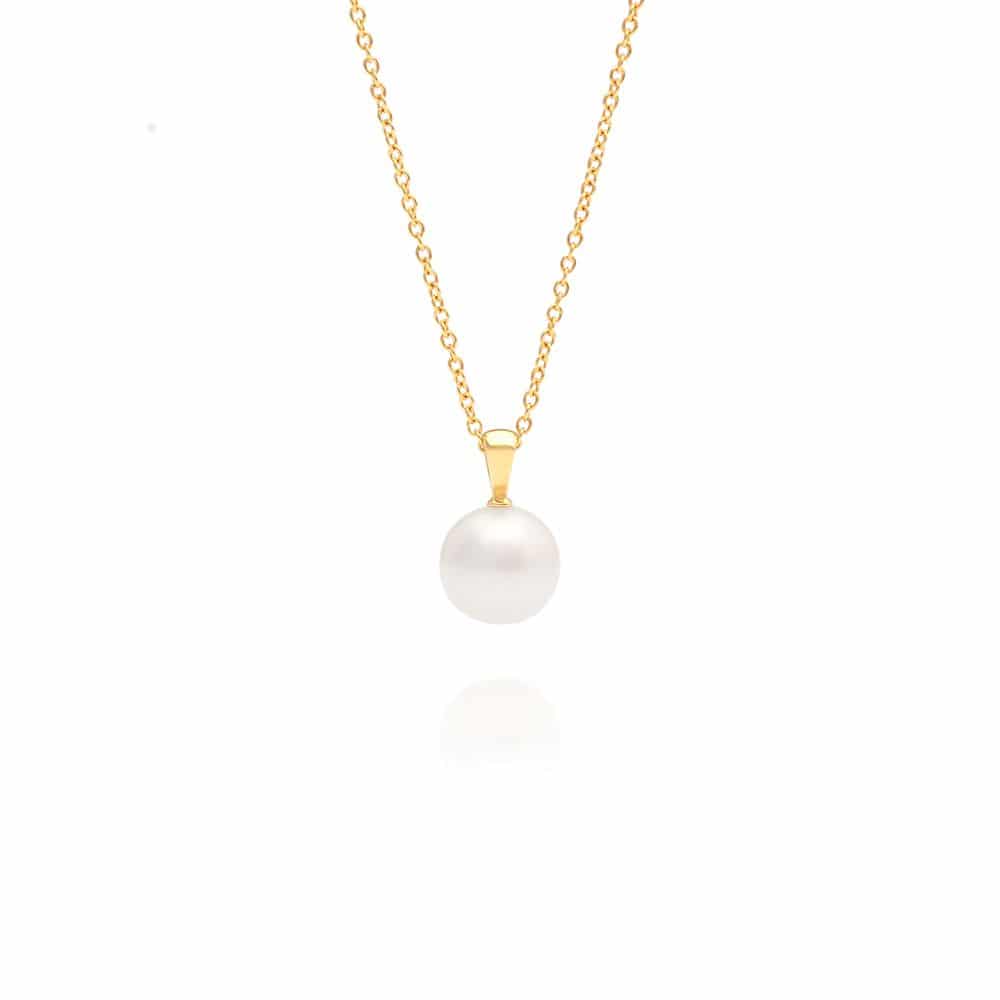 An Australian South Sea pearl set in yellow gold, hung on a chain.