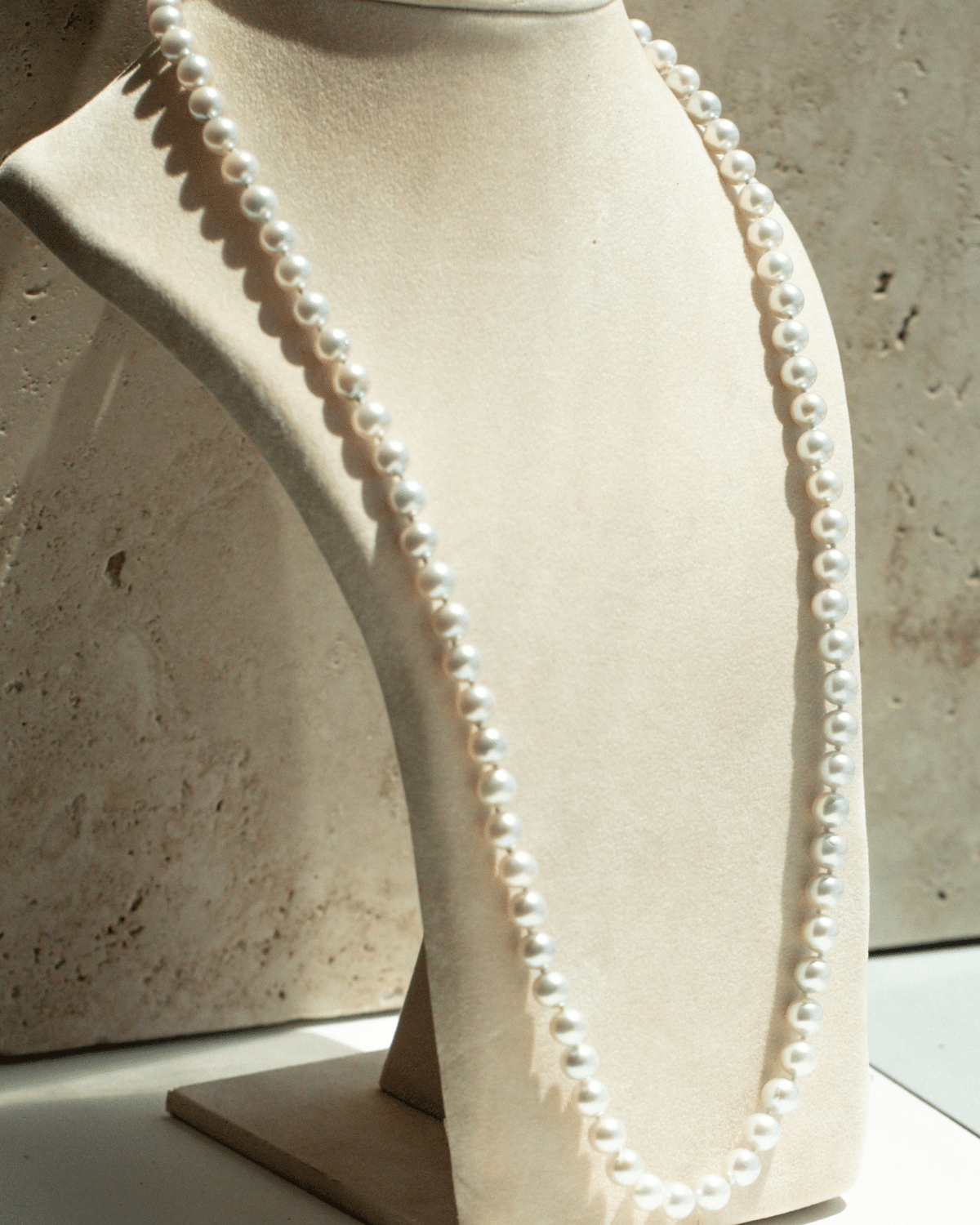 This striking Pearl Strand Necklace features eighty-three (83) 7mm Round AA grade Broken Bay (NSW) grown Australian Akoya pearls. This 68cm strand is set with a 9ct White Gold clasp.