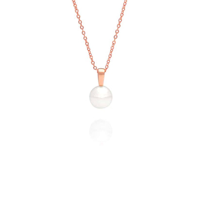 An Australian South Sea Cocos Drop pearl pendant set in Rose gold.