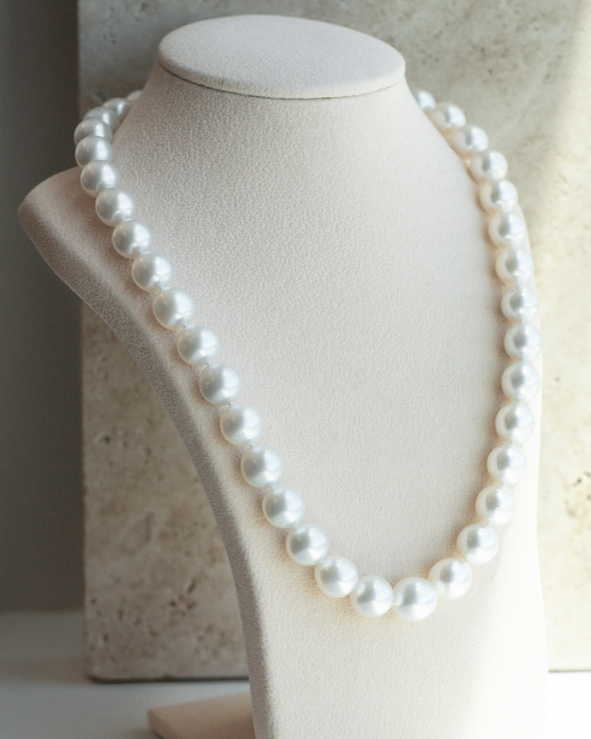 This striking Pearl Strand Necklace features thirty-nine (39) 10 to 12.5mm Drop A2 to B2 grade Cygnet Bay (WA) grown Australian South Sea pearls. This 45cm pearl strand is set with a 18ct White Gold clasp.