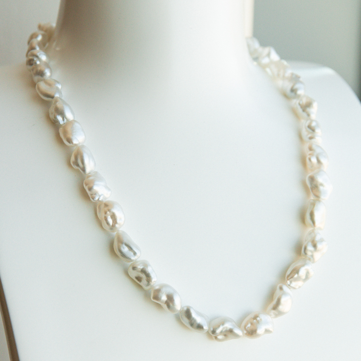 Strand Necklace Australian South Sea Cygnet Bay Keshi 9mm A 35 pcs 45cm 18ct White Gold
