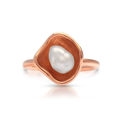 A beautiful Kimberley Lily Ring featuring a Cygnet Bay grown Australian South Sea Keshi pearl set in a unique lily inspired design in rose gold.