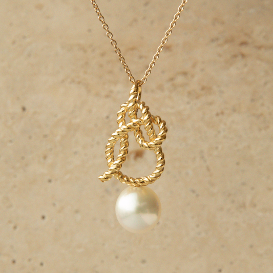 Knotted Rope Pendant Australian South Sea Cygnet Bay Drop 9.5mm B1+ Gold Vermeil