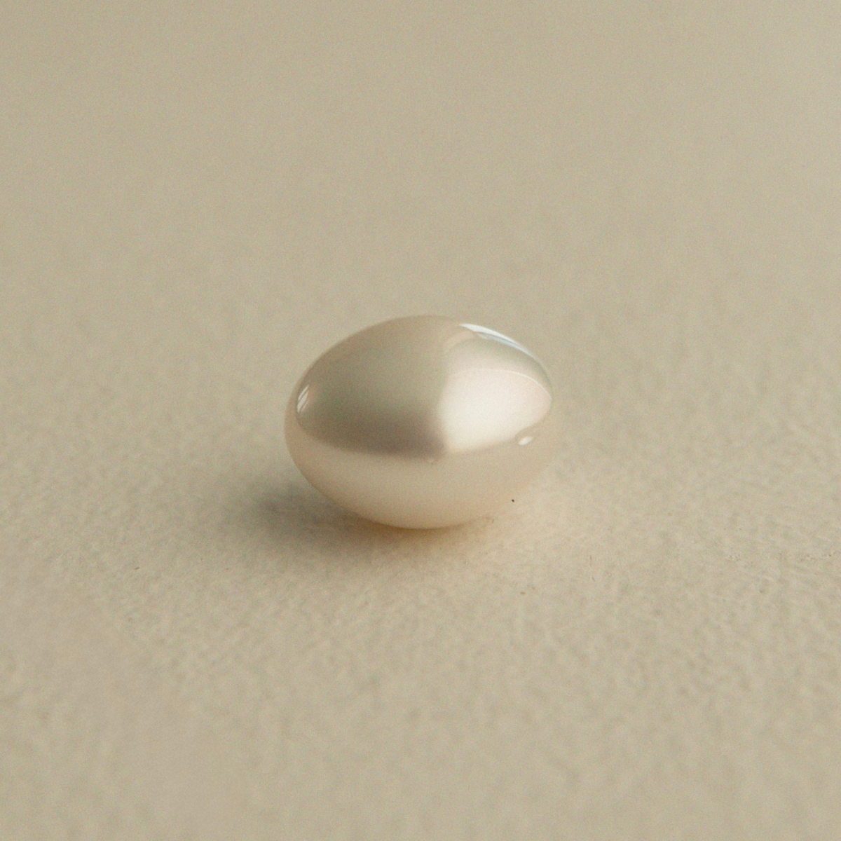 Loose Premium Button 11.33x15.33mm B1