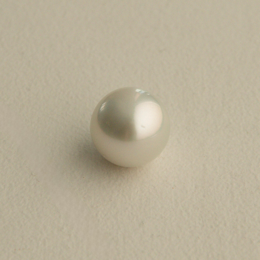 Loose Premium Near Round 18.72x18.85mm B1