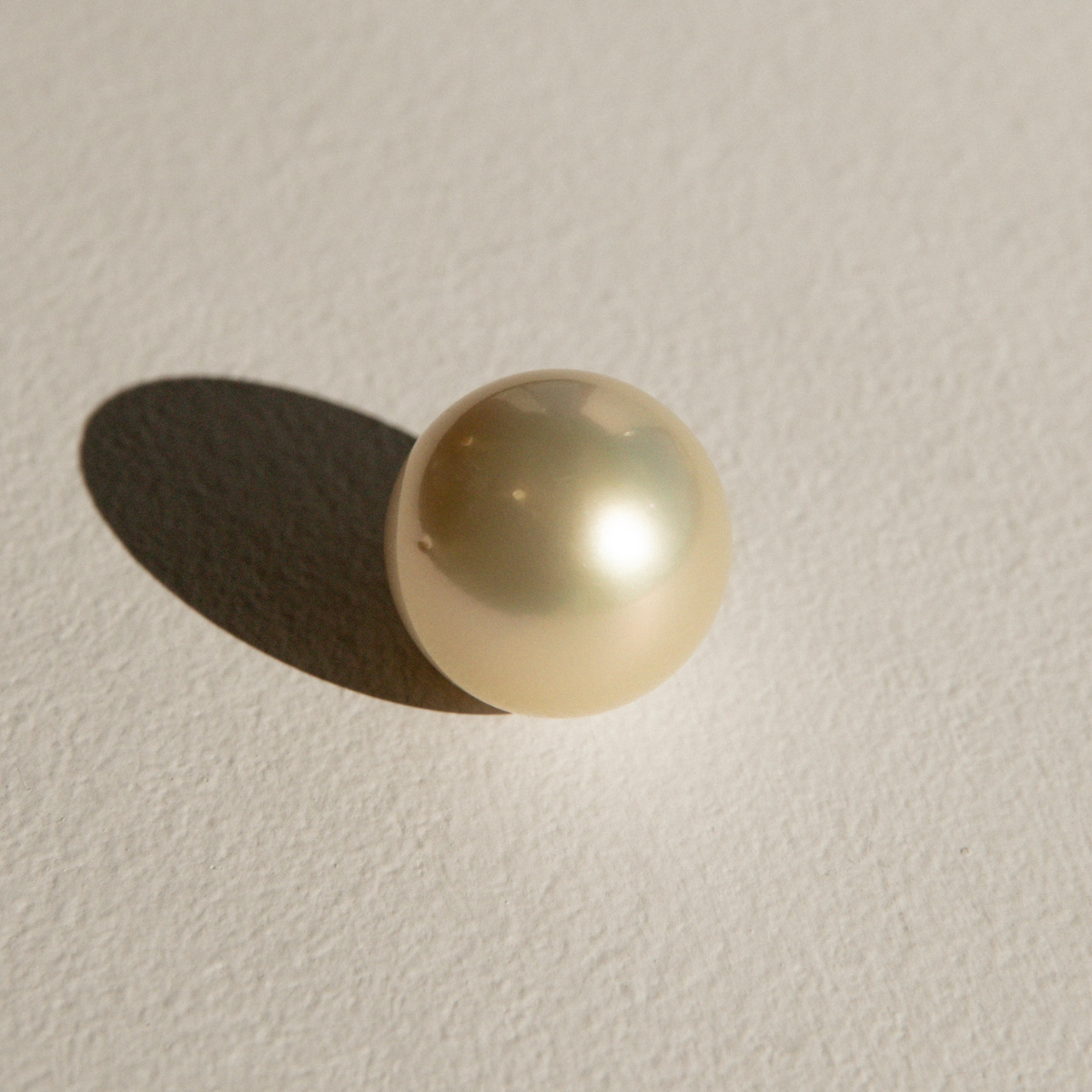 Loose Premium Round 18.18mm B1+