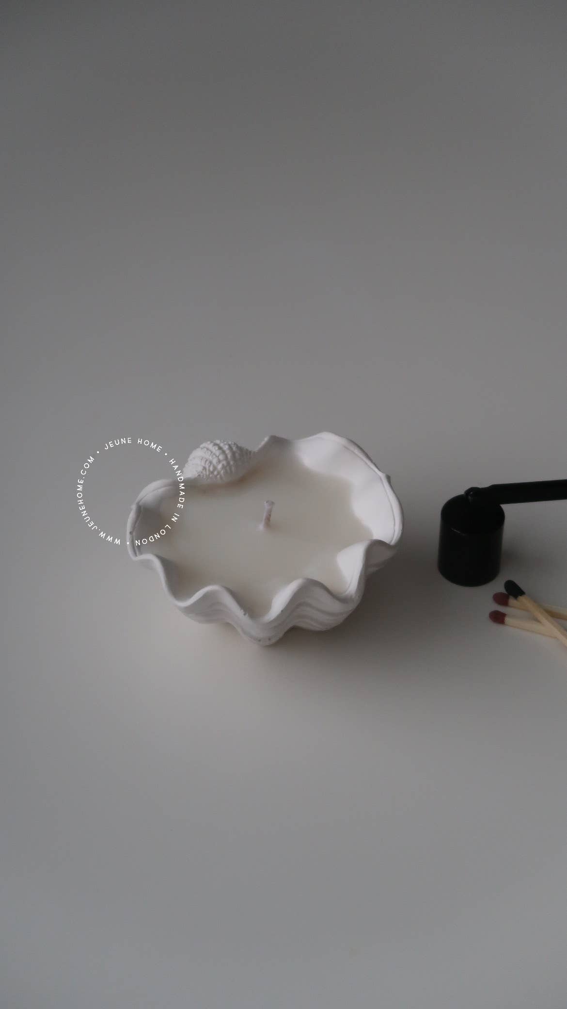 Elevate your ambiance with a Mini Clamshell Candle. Crafted with cruelty-free scents and coconut wax, each candle is meticulously hand-poured to order, ensuring a unique experience for every customer. Each jar is individually hand poured.  

