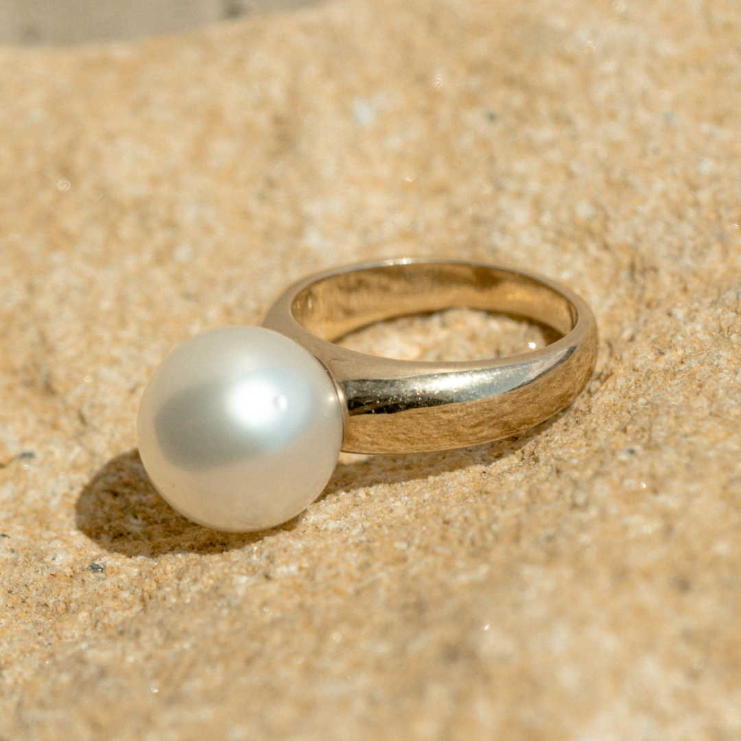 A classic Mojo Pearl Ring features a Cygnet Bay (WA) grown Australian South Sea pearl set on a gold band.