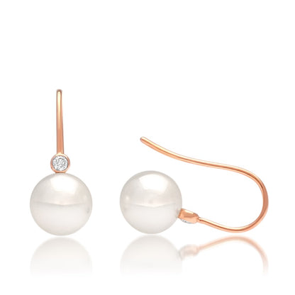 These incredible Nivea Pearl Hooks feature a pair of Cygnet Bay (NSW) grown Australian South Sea Pearls with two White set in rose gold.