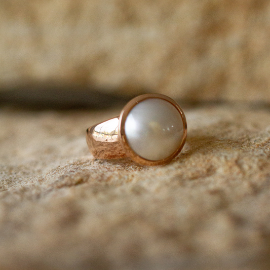 This gorgeous Save the Children Pearl Ring features a Cygnet Bay (WA) grown Australian South Sea Mabe pearl set in gold or sterling silver.