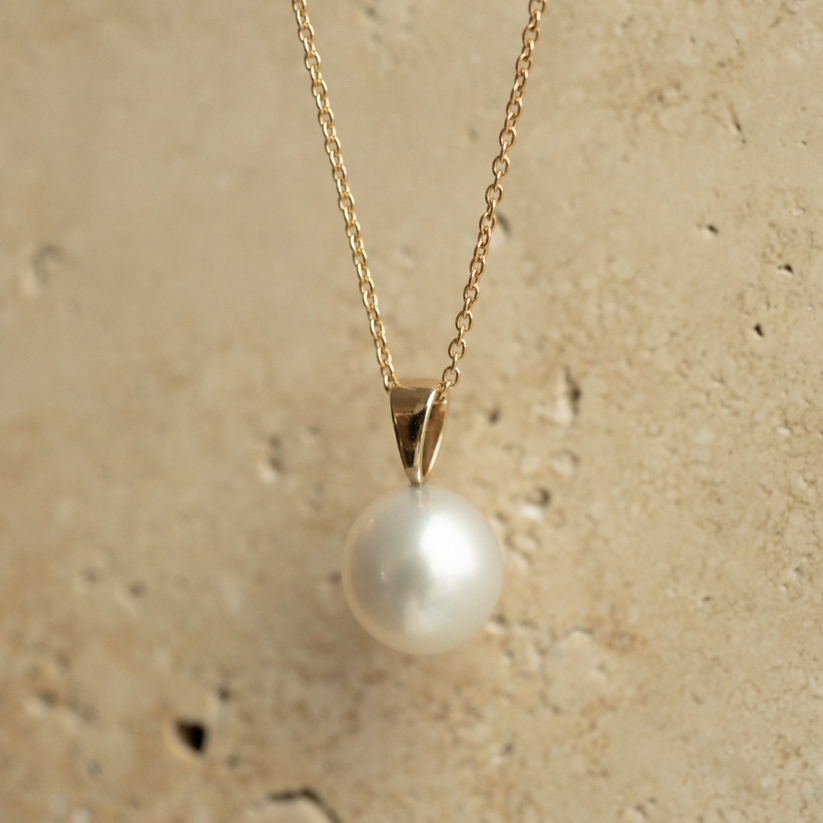 Simple Pearl Pendant | South Sea Pearl | Pearls of Australia