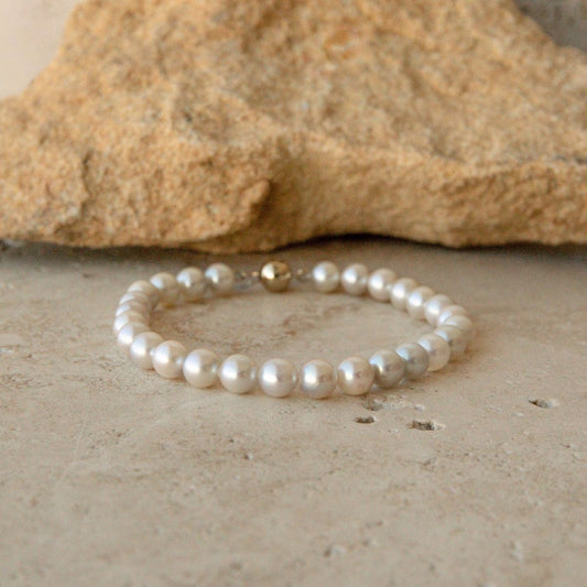 Strand Bracelet Australian Akoya Broken Bay 6-6.5mm AAA 27pc 20cm 9ct Yellow Gold Ball Clasp