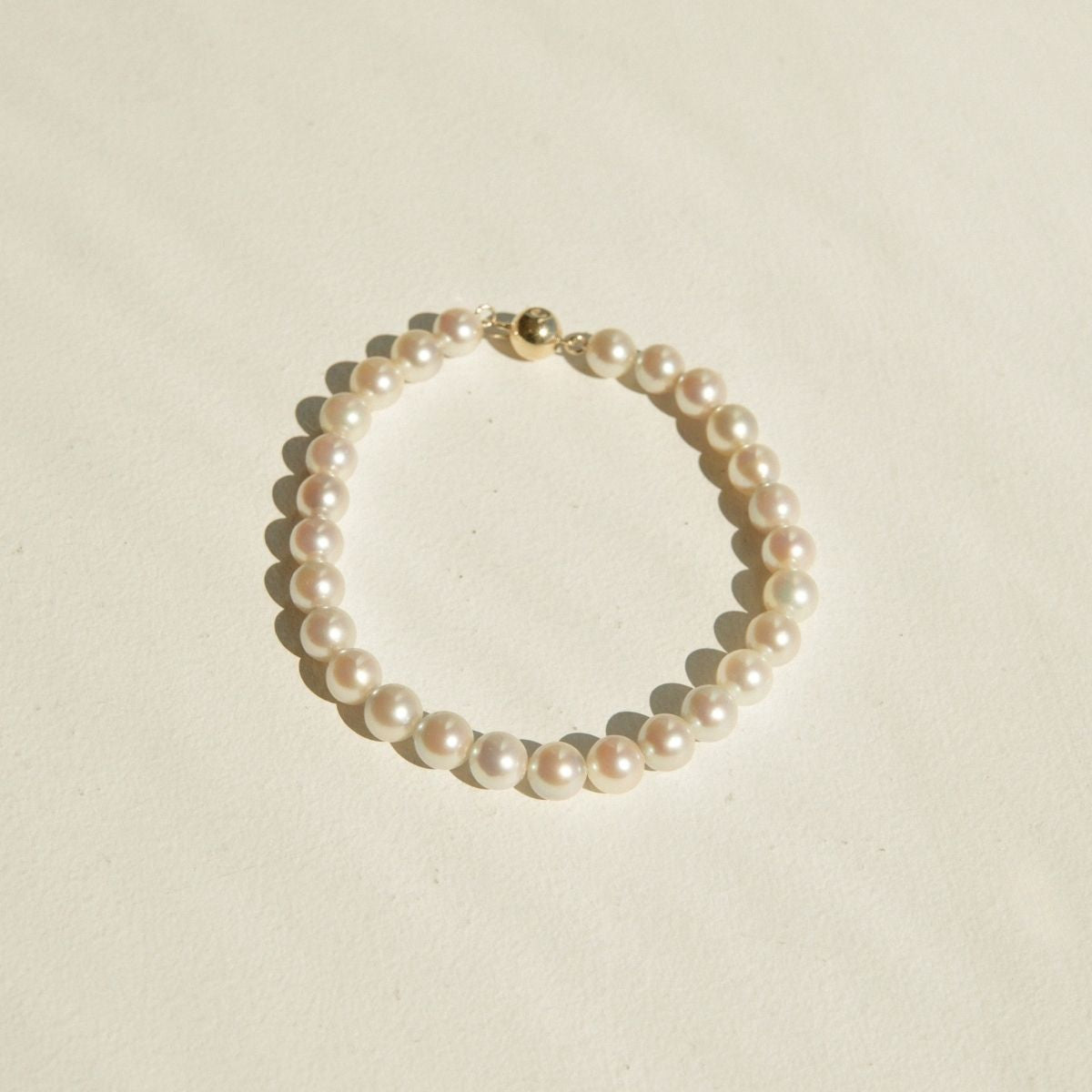 Strand Bracelet Australian Akoya Broken Bay 6-6.5mm AAA 27pc 20cm 9ct Yellow Gold Ball Clasp