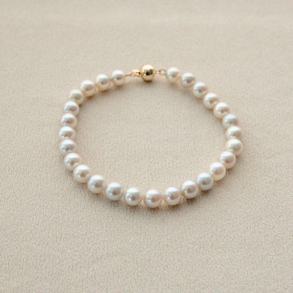 Strand Bracelet Australian Akoya Broken Bay 6-6.5mm AAA 27pc 20cm 9ct Yellow Gold Ball Clasp