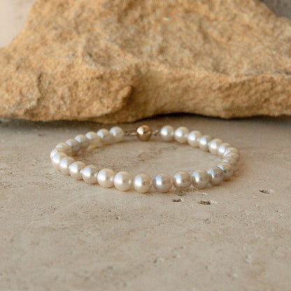 Strand Bracelet Australian Akoya Broken Bay 6.5mm AA 28pc 20.5cm 18ct Yellow Gold Ball Clasp