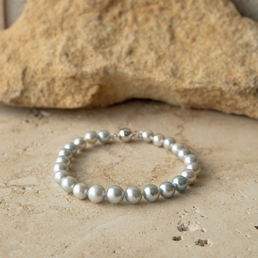 Strand Bracelet Australian Akoya Broken Bay 6-7.5mm AA 24pc 9ct White Gold