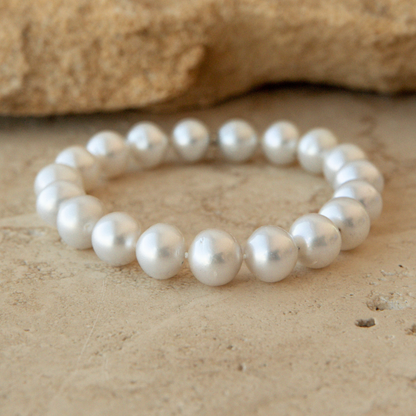 Strand Bracelet Australian South Sea Cygnet Bay Button 9.5-10.5mm B2+ 19pc Stainless Steel Invisible Clasp