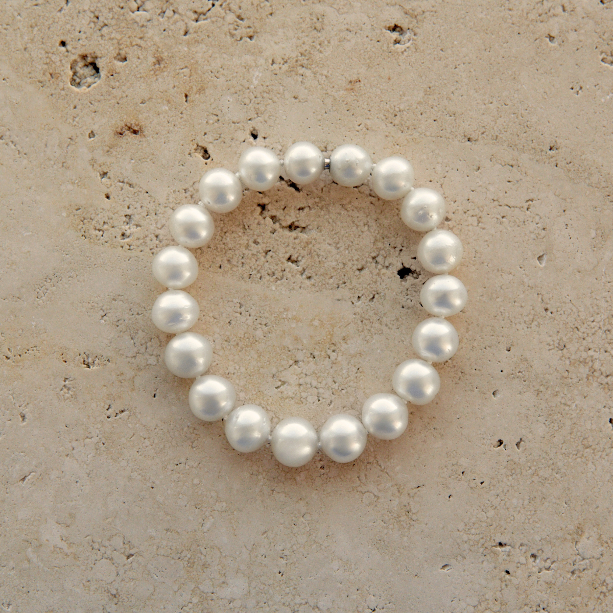 Strand Bracelet Australian South Sea Cygnet Bay Button 9.5-10.5mm B2+ 19pc Stainless Steel Invisible Clasp