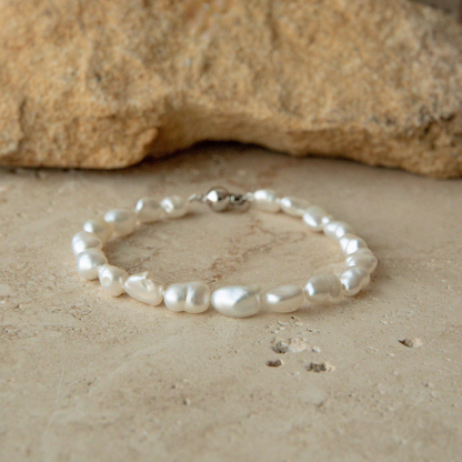 Strand Bracelet Australian South Sea Cygnet Bay Keshi 7.5-8mm A 19pc 17cm 18ct White Gold