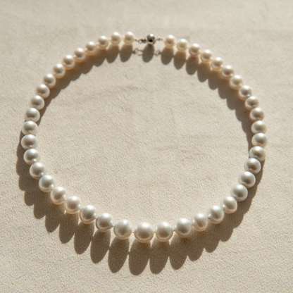 Strand Necklace Australian South Sea Cygnet Bay Button 8-11mm B1/B2 43pc 40cm 9ct White Gold
