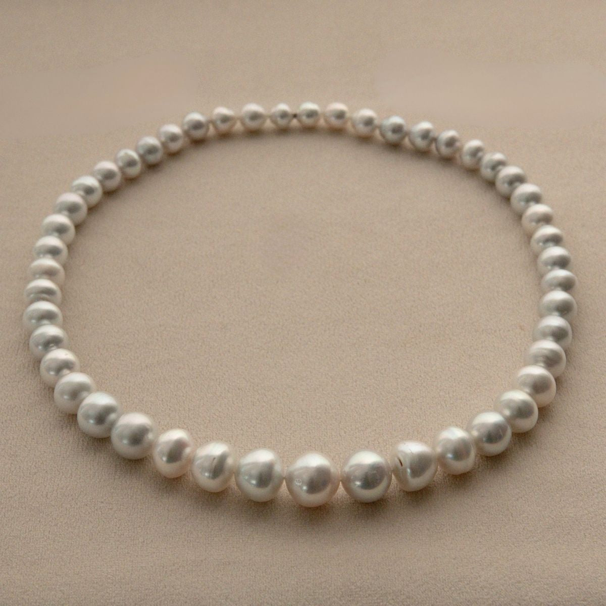 Strand Necklace Australian South Sea Cygnet Bay Button 8-14.5mm A3+/B2 White Silver 47pc 51cm Stainless Steel Invisible Clasp