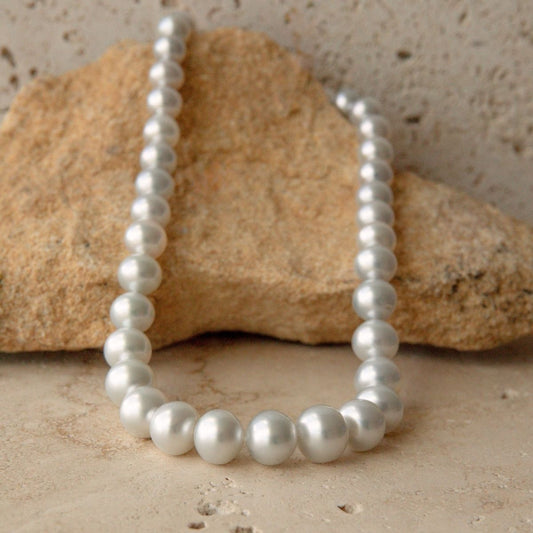Strand Necklace Australian South Sea Cygnet Bay Button 9-13mm A3+/B1 Silver 39pc 40cm Stainless Steel Invisible Clasp