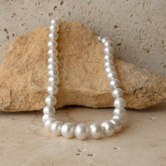 Strand Necklace Australian South Sea Cygnet Bay Button 9-14mm A3+/B2 White Silver 39pc 40.5cm Stainless Steel Invisible Clasp