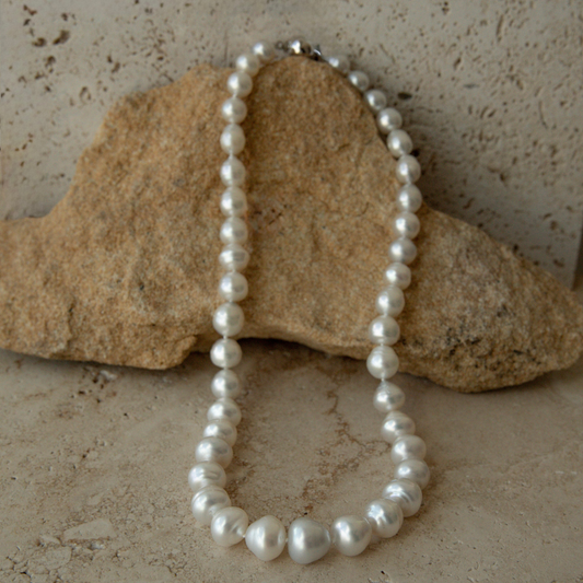 Strand Necklace Australian South Sea Cygnet Bay Circle 7.5 - 11mm B1 - B2 41pc 41cm 9ct White Gold