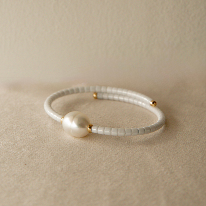 Terra Bracelet White Australian South Sea Cygnet Bay Circle 11.5mm A3 18ct Yellow Gold-Small