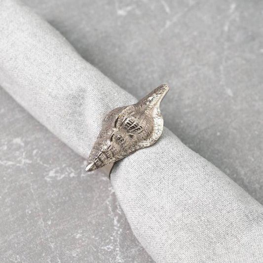 With a set of 12, it is perfect for entertaining guests and adding a touch of elegance to any table setting. Whether you're hosting a formal dinner party or a casual gathering, these napkin rings will effortlessly elevate your home decor. 

