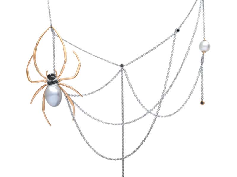 Spider necklace design with pearl